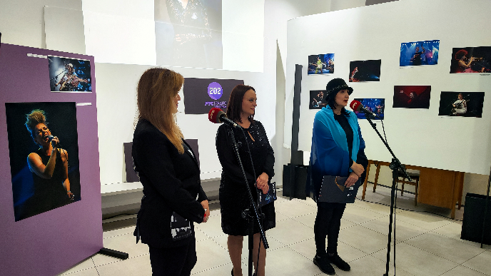 Izložba "Zvuk ženskog srca" 